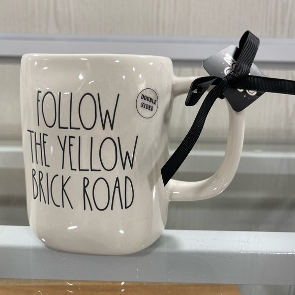 RAE DUNN Wizard of Oz Follow the Yellow Brick Road Dorothy & Glinda Mug NWT - Picture 2 of 3